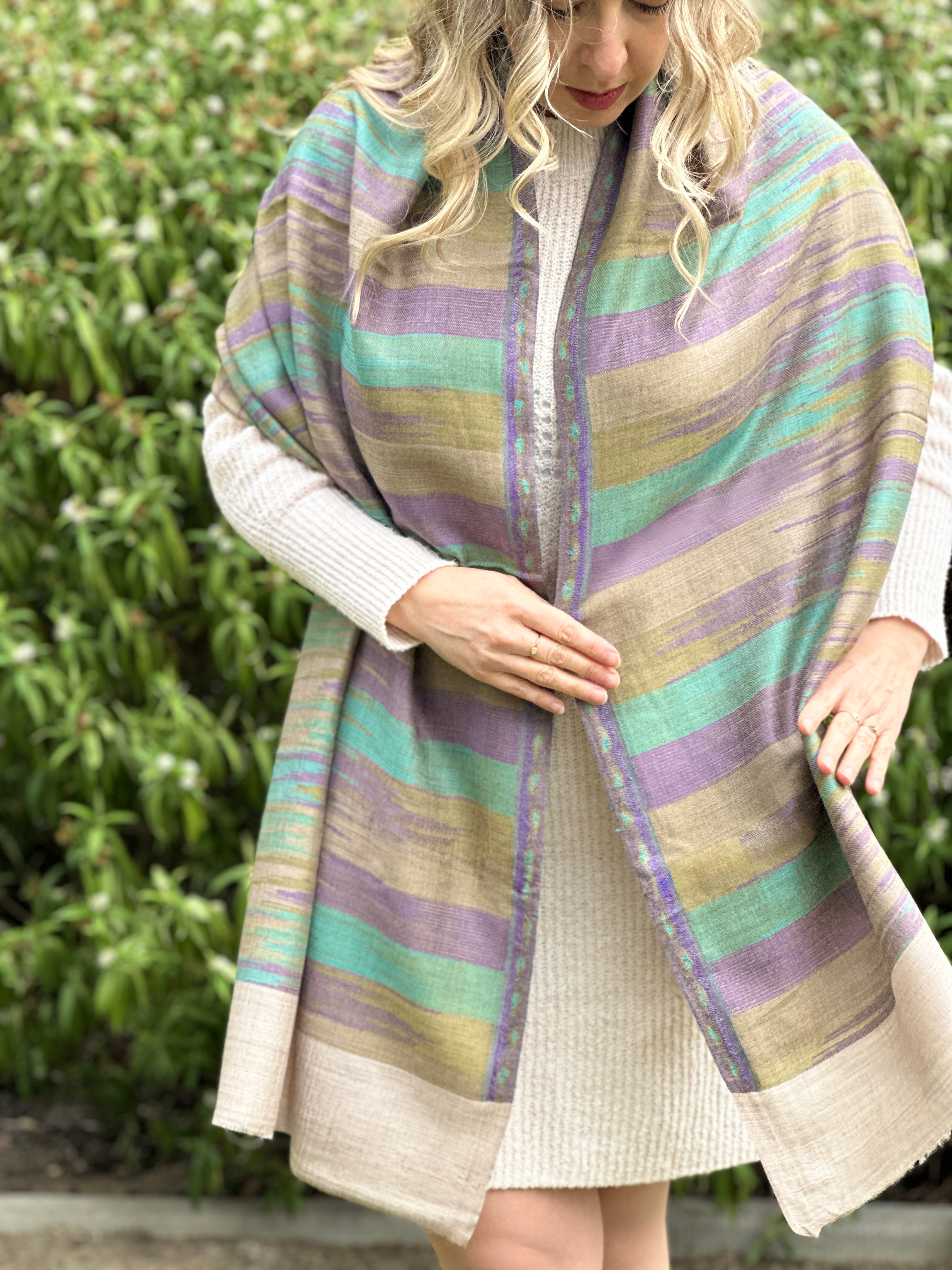 Pure Cashmere Handwoven Stole: Beige Purple Striped Design