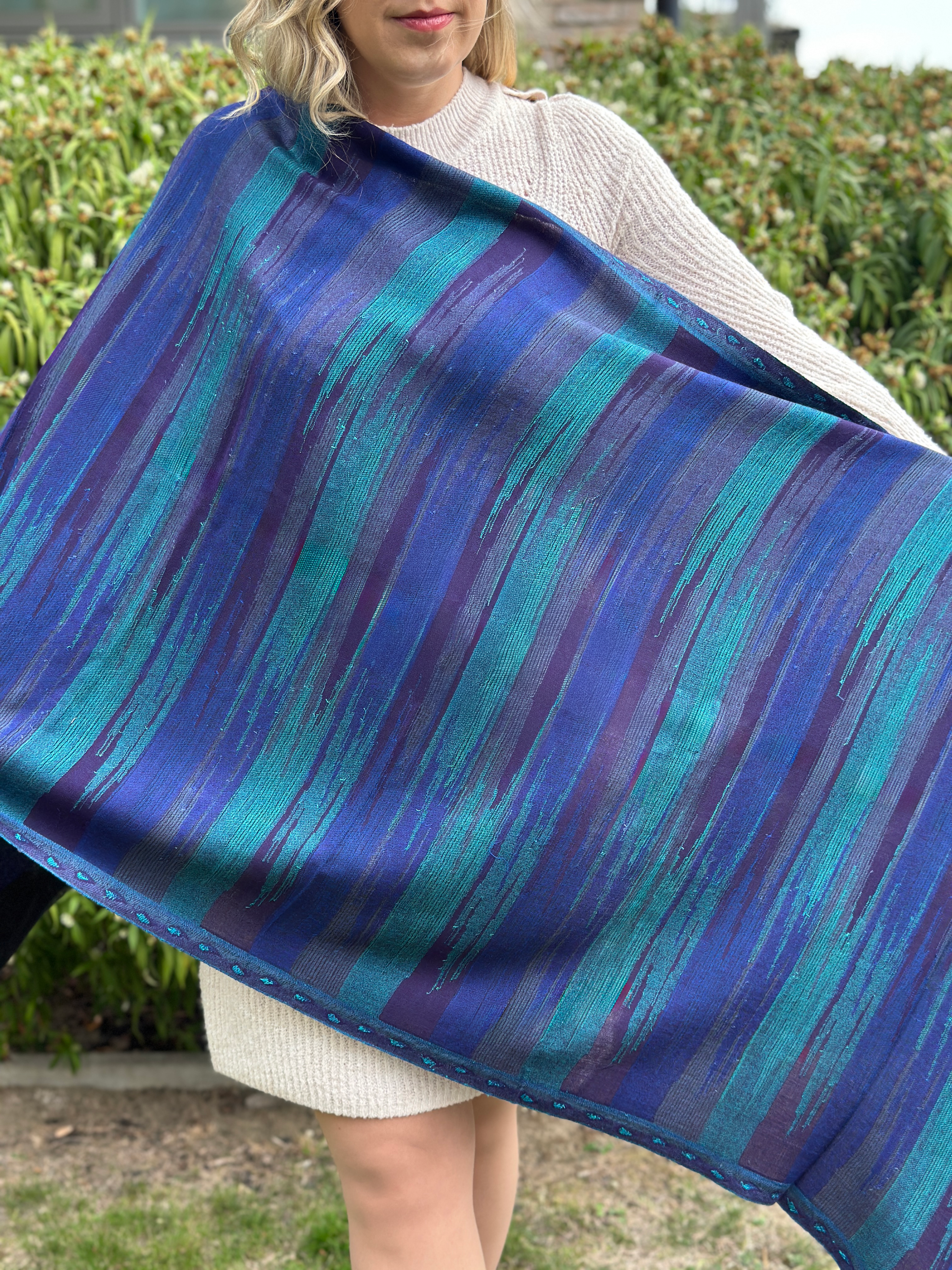 Pure Cashmere Handwoven Stole: Black Blue Striped Design
